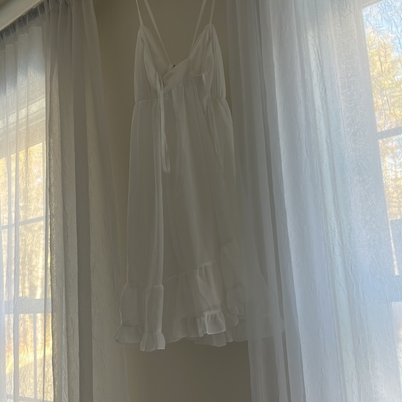 Ieena for Mac Duggal Ruffle V-neck Criss-Cross Mini Dress Sleeveless - Picture 15 of 16